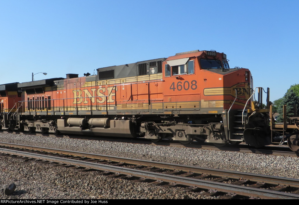 BNSF 4608